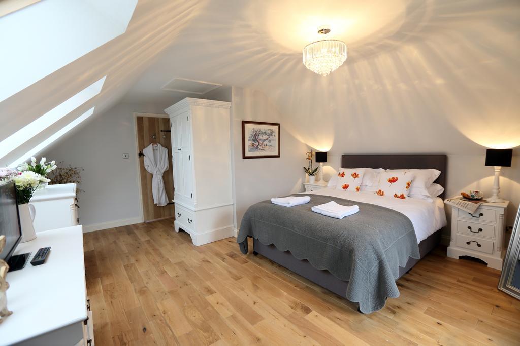 Moorland View Lodge Baslow Oda fotoğraf